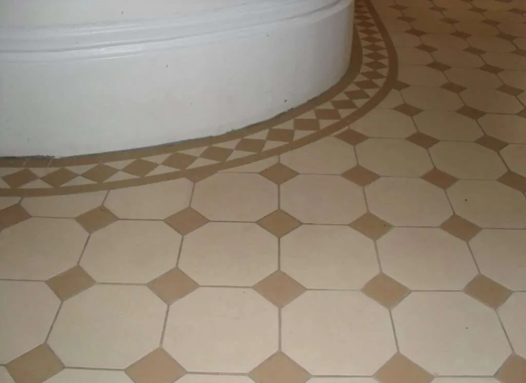 Bespoke Curving on Kingsley Border