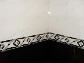 Bespoke Mosaic Showerroom Border