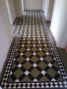 Edinburgh pattern with a Kingsley border